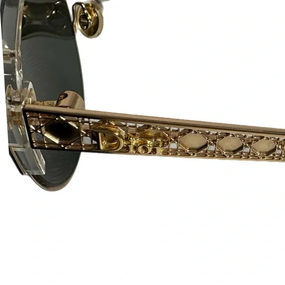 DIOR~Diorama Round Cat Eye Sunglasses - Picture 2 of 5